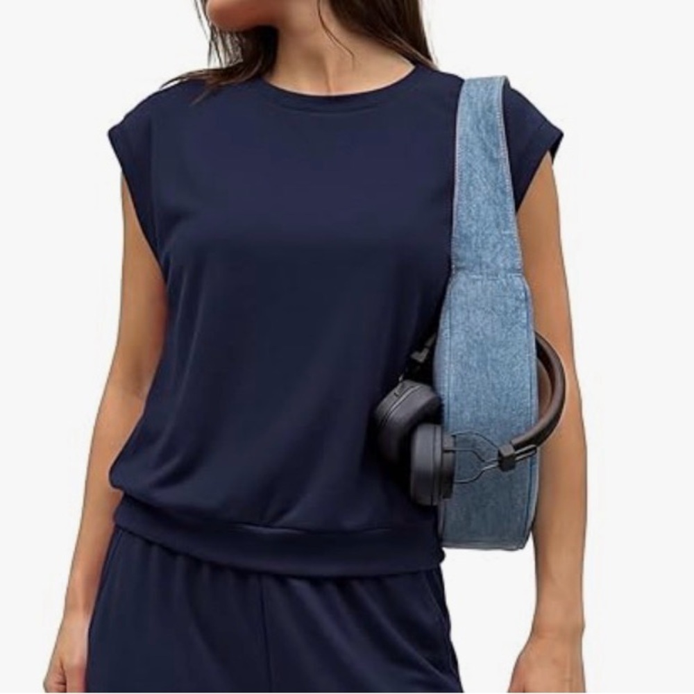 Navy Blue Women's 2piece - Picture 4 of 5